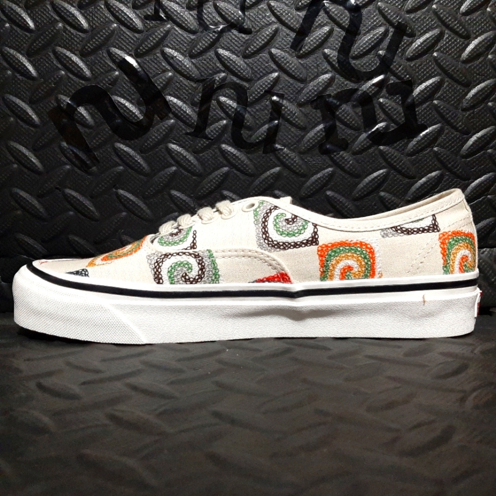 Vans Granny Check Authentic 44 DX Skate Shoes Sneakers White VN0A7Q5CWHT - Picture 4 of 11